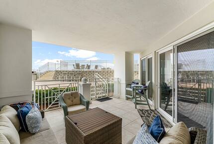 Elegant Ground-Floor Condo Steps from the Gulf - Santa Rosa Beach, Florida