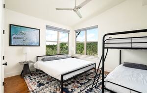 Canyon Lake Escape with Captivating Views - Canyon Lake, Texas