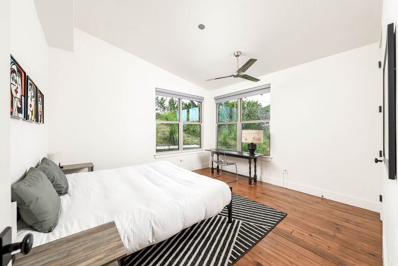 Canyon Lake Escape with Captivating Views - Canyon Lake, Texas