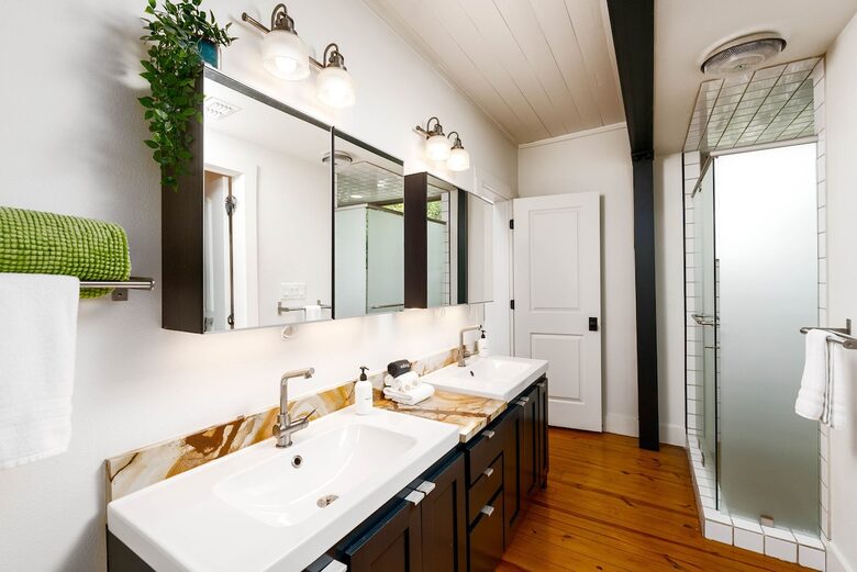 Canyon Lake Escape with Captivating Views - Canyon Lake, Texas