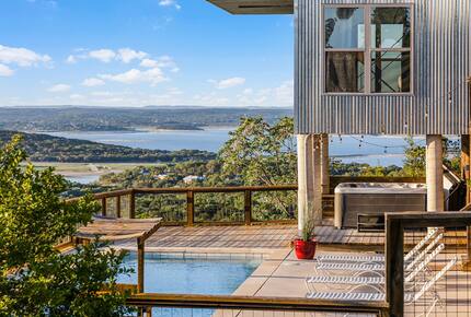 Canyon Lake Escape with Captivating Views - Canyon Lake, Texas