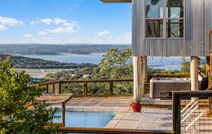 Canyon Lake Escape with Captivating Views - Canyon Lake, Texas