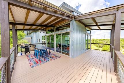 Canyon Lake Escape with Captivating Views - Canyon Lake, Texas