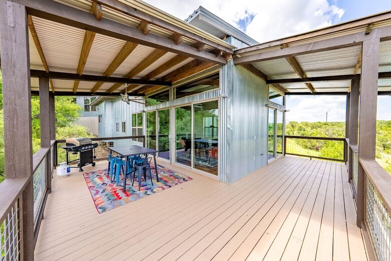 Canyon Lake Escape with Captivating Views - Canyon Lake, Texas