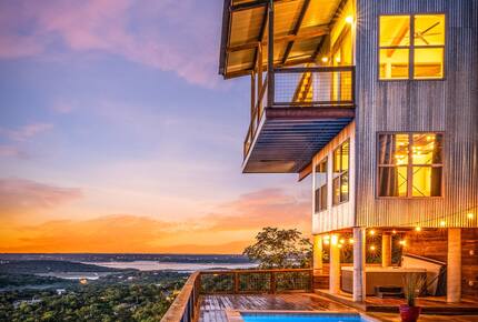 Canyon Lake Escape with Captivating Views - Canyon Lake, Texas