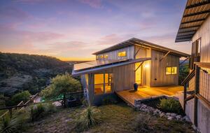 Canyon Lake Escape with Captivating Views - Canyon Lake, Texas