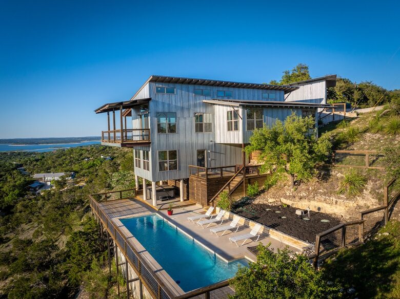 Canyon Lake Escape with Captivating Views - Canyon Lake, Texas