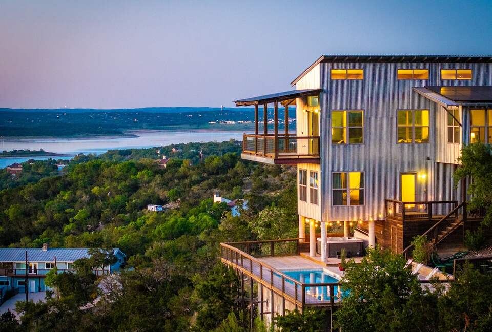 Canyon Lake Escape with Captivating Views - Canyon Lake, Texas