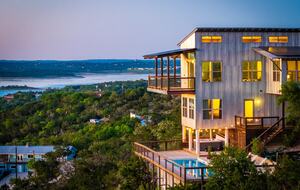 Canyon Lake Escape with Captivating Views - Canyon Lake, Texas