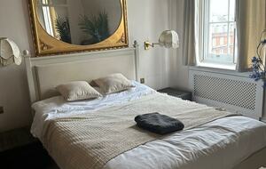 Grosvenor Square Residence in the Heart of Mayfair - London, United Kingdom