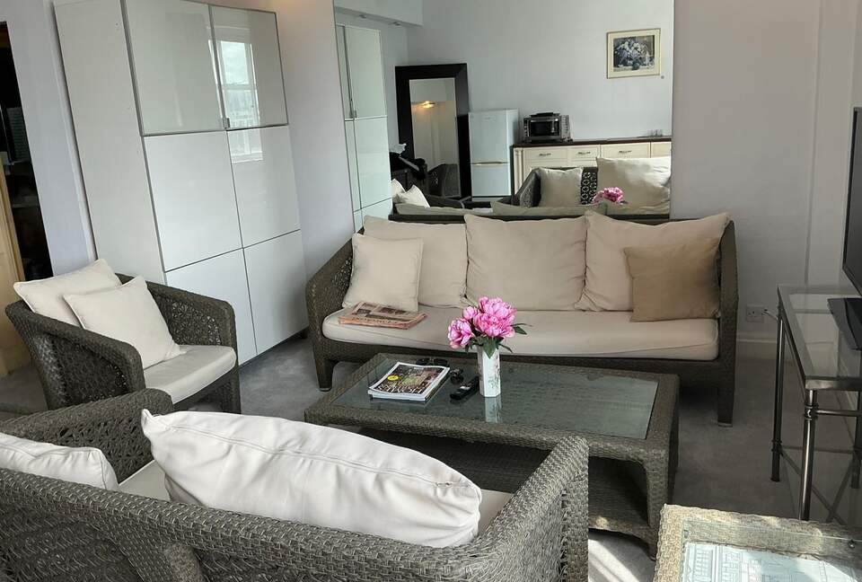 Grosvenor Square Residence in the Heart of Mayfair - London, United Kingdom