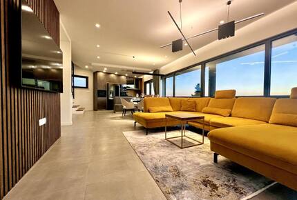 Luxury Coastal Villa with Heated Pool & Rooftop Spa - Opatija, Croatia