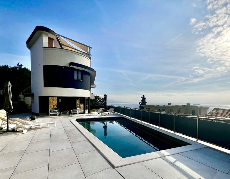 Luxury Coastal Villa with Heated Pool & Rooftop Spa - Opatija, Croatia