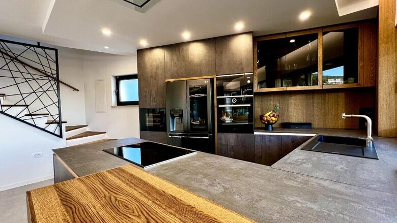Luxury Coastal Villa with Heated Pool & Rooftop Spa - Opatija, Croatia