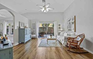 Coastal Charm Just Minutes from Jupiter Beach - Jupiter, Florida