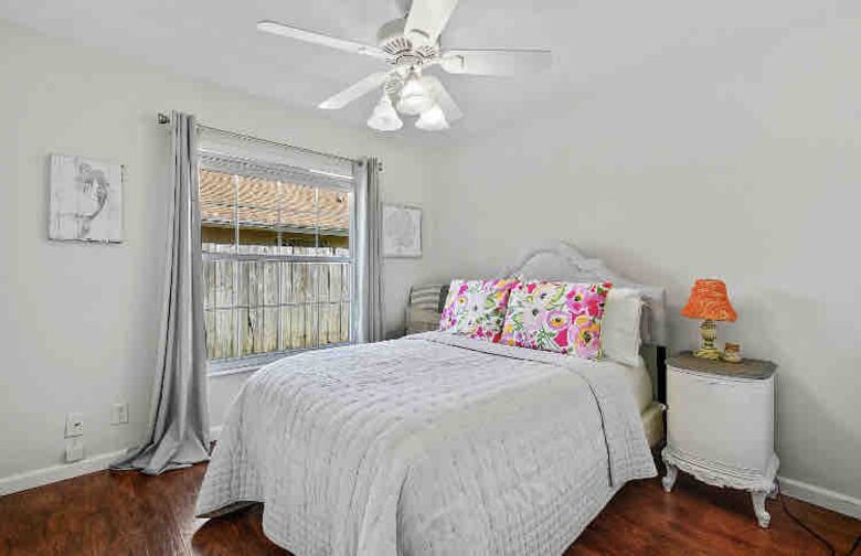 Coastal Charm Just Minutes from Jupiter Beach - Jupiter, Florida