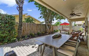 Coastal Charm Just Minutes from Jupiter Beach - Jupiter, Florida