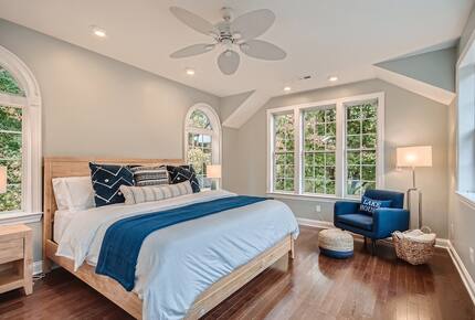 Expansive Lakefront Retreat with Private Beach and Dock - Mooresville, North Carolina