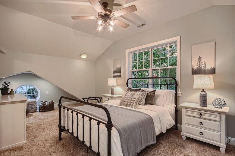Expansive Lakefront Retreat with Private Beach and Dock - Mooresville, North Carolina