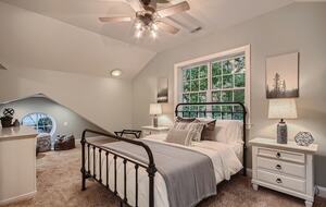 Expansive Lakefront Retreat with Private Beach and Dock - Mooresville, North Carolina