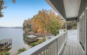 Expansive Lakefront Retreat with Private Beach and Dock - Mooresville, North Carolina