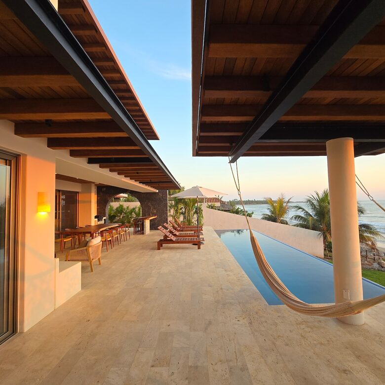 Surfside Elegance on Playa La Saladita - La Saladita, Mexico