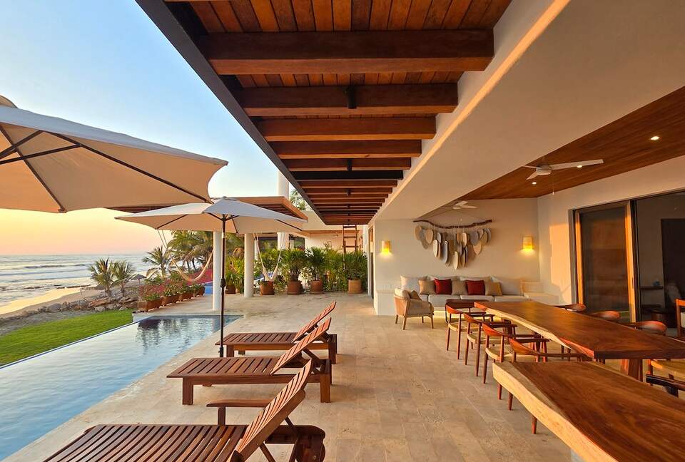 Surfside Elegance on Playa La Saladita - La Saladita, Mexico