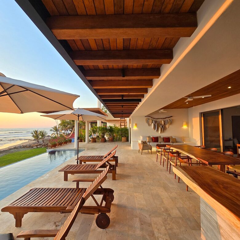 Surfside Elegance on Playa La Saladita - La Saladita, Mexico