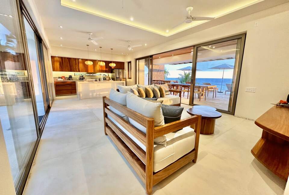 Surfside Elegance on Playa La Saladita - La Saladita, Mexico