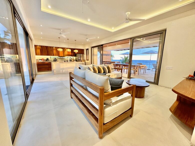 Surfside Elegance on Playa La Saladita - La Saladita, Mexico