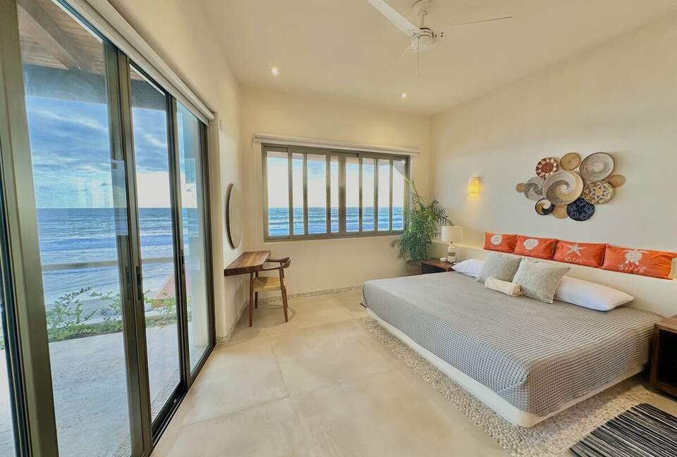 Surfside Elegance on Playa La Saladita - La Saladita, Mexico