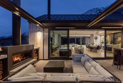 Designer Home with Pool, Sauna & Panoramic Views - Queenstown, New Zealand