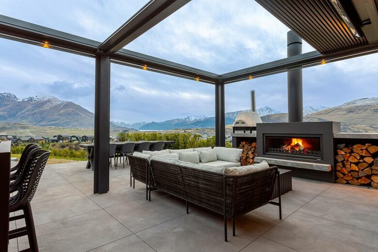 Designer Home with Pool, Sauna & Panoramic Views - Queenstown, New Zealand