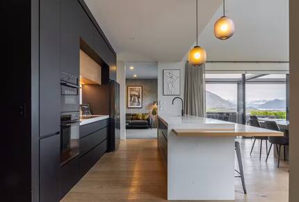 Designer Home with Pool, Sauna & Panoramic Views - Queenstown, New Zealand