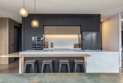 Designer Home with Pool, Sauna & Panoramic Views - Queenstown, New Zealand