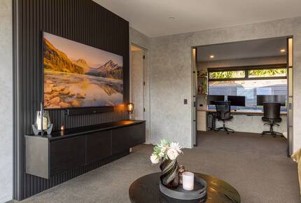 Designer Home with Pool, Sauna & Panoramic Views - Queenstown, New Zealand
