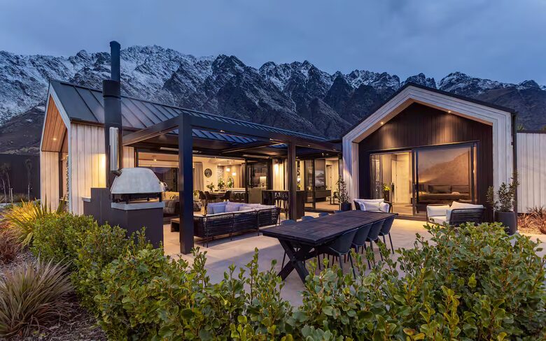 Designer Home with Pool, Sauna & Panoramic Views - Queenstown, New Zealand