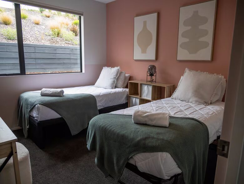 Designer Home with Pool, Sauna & Panoramic Views - Queenstown, New Zealand