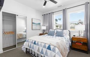 Elegant Alpine Escape in the Heart of Mammoth - Mammoth Lakes, California