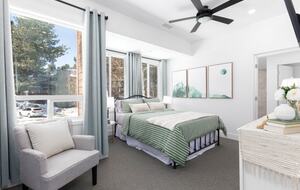 Elegant Alpine Escape in the Heart of Mammoth - Mammoth Lakes, California