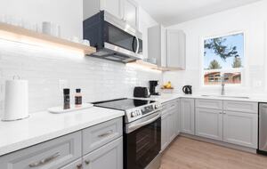 Elegant Alpine Escape in the Heart of Mammoth - Mammoth Lakes, California