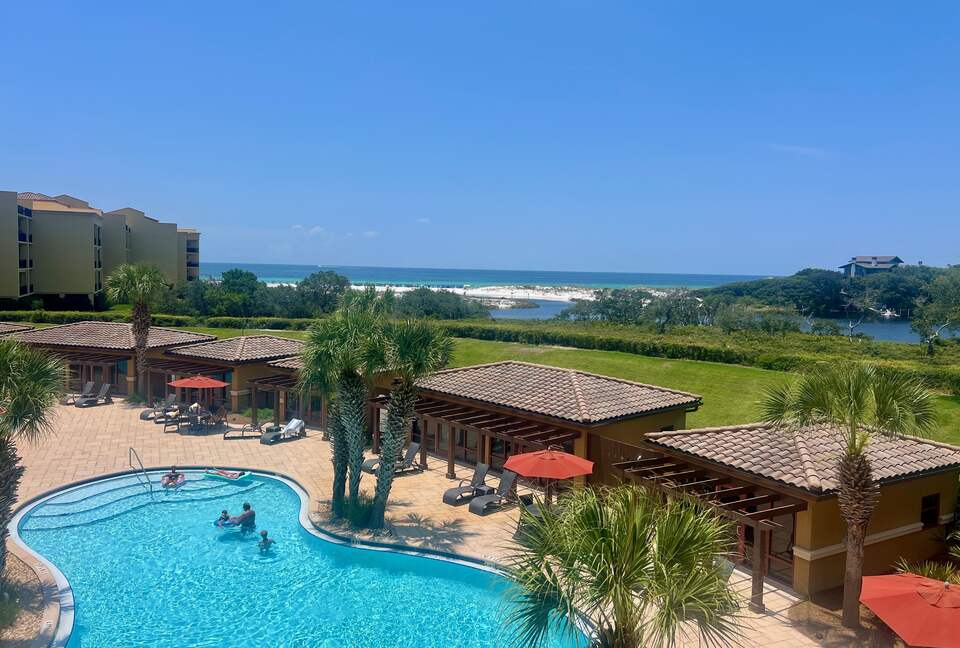 Graceful Gulf-View Escape with Resort Amenities - Santa Rosa Beach, Florida
