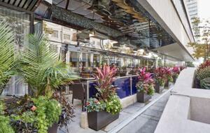 Panoramic Living in the Heart of Chicago - Chicago, Illinois