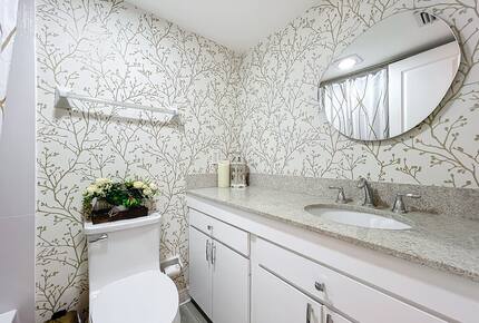 Coastal Comfort Near the Keys - Sarasota, Florida