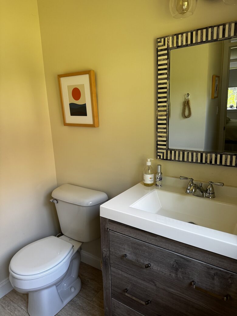 Main Floor Bathroom