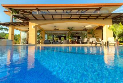 Luxury Ocean View Villa with 5 Star Personalized Service