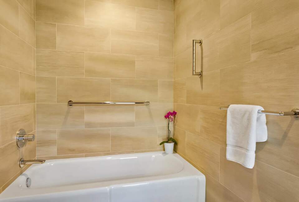 Kauai Oceanfront Retreat - Koloa, Kauai, Hawaii