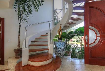Luxury Ocean View Villa with 5 Star Personalized Service - Playa Samara, Costa Rica