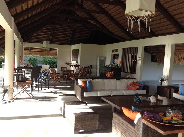 Coastal Comfort with Panoramic Views - Cebu, Philippines