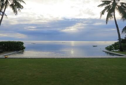 Coastal Comfort with Panoramic Views - Cebu, Philippines